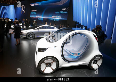 Tokyo, Japan. 25th Oct, 2017. Visitors gather at the 45th Tokyo Motor Show 2017 in Tokyo Big Sight on October 25, 2017, Tokyo, Japan. Tokyo Motor Show 2017 will showcase new mobility solutions from over 153 Japanese and overseas automakers. The exhibition is open to the public from October 26 to November 5. Credit: Rodrigo Reyes Marin/AFLO/Alamy Live News Stock Photo