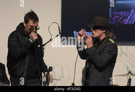 Frankfurt, Germany. 13th Oct, 2017. Udo Lindenberg performing a live concert at the Frankfurt Bookfair / Buchmesse Frankfurt 2017 to advertise his pic Stock Photo