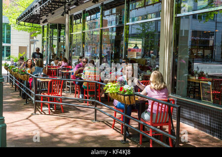 Shirlington Village, Arlington, Virginia.  Outdoor Dining at a Restaurant on Campbell Avenue, Center of the District, on a Spring Day. Stock Photo