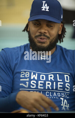 Los Angeles, California, USA. 25th Oct, 2017. Los Angeles Dodgers Kenley Jansen moments before game 2 of the World Series against the Houston Astros at Dodgers Stadium Wednesday 25 October 2017.ARMANDO ARORIZO. Credit: Armando Arorizo/Prensa Internacional/ZUMA Wire/Alamy Live News Stock Photo