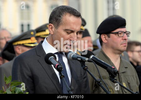 Vienna, Austria. 26 October 2017. Austrian National Day 2017 in the presence of the Federal President and the Austrian Federal Government at Heroes Square in Vienna. Over 1000 recruits were engaged in the service in the army. In the picture Federal Chancellor Christian Kern  (SPÖ).Credit: Franz Perc / Alamy Live News Stock Photo
