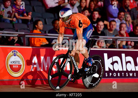 London, UK. 26th Oct, 2017. Nate Koch (USA) during Six Day London - day 3 event on Thursday, 26 October 2017, London England. Credit: Taka Wu/Alamy Live News Stock Photo