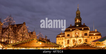 Christmas market and town hall, Lüneburg, Lower saxony, Germany, Europe, Stock Photo