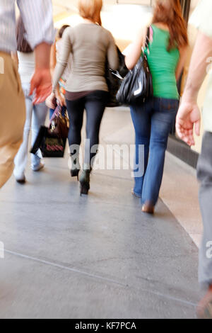 USA, California, San Diego, two ladies shopping inside the Westfield Horton Plaza in San Diego Stock Photo