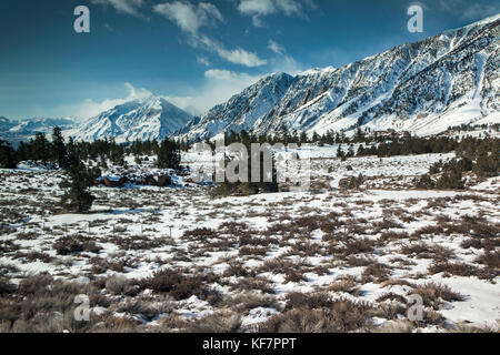USA, California, Mammoth, a view of the snow capped peaks along I395 between Mammoth and Bishop Stock Photo