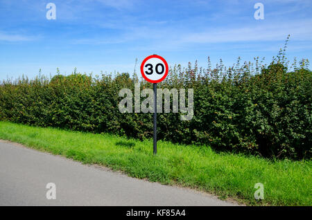 30 mph speed limit sign on a rural road in Kent, England. Stock Photo