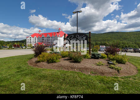 RiverWalk Resort at Loon Mountain in Lincoln, New Hampshire. Stock Photo