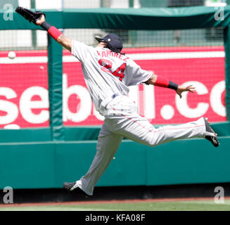 Boston Red Sox left fielder Manny Ramirez rounds the bases during