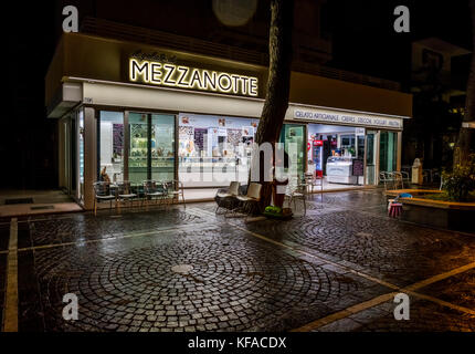 Il Gelato di Mezzanotte, ice cream, Misano Adriatico, Italy. Stock Photo