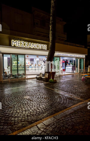 Il Gelato di Mezzanotte, ice cream, Misano Adriatico, Italy. Stock Photo