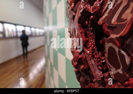 Buenos Aires, Argentina. 26th Oct, 2017. The artwork 'Linda da Lapa' (2004) by Brazilian artist Adriana Varejao can be seen at the exhibition 'Les Visitants' in Buenos Aires, Argentina, 26 October 2017. Credit: Florencia Martin/dpa/Alamy Live News Stock Photo