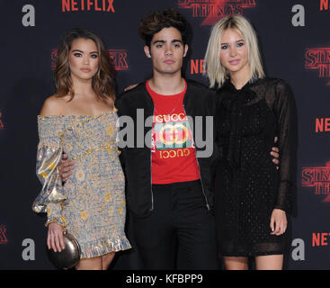 Westwood, CA, USA. 26th Oct, 2017. 26 October 2017 - Westwood, California - Paris Berelc, Emery Kelly, Isabel May. Netflix's ''Stranger Things 2'' Los Angeles Premiere held at Westwood Village Theater in Westwood. Photo Credit: Birdie Thompson/AdMedia Credit: Birdie Thompson/AdMedia/ZUMA Wire/Alamy Live News Stock Photo