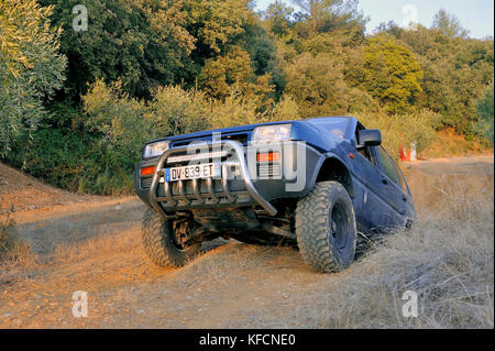 Nissan Terrano II - Vietnam Offroad Club, Nghĩa Takeshi