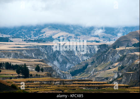 Fields of Zumbahua in Ecuadorian Altiplano. Highland Andes near Quilotoa lagoon, South America Stock Photo