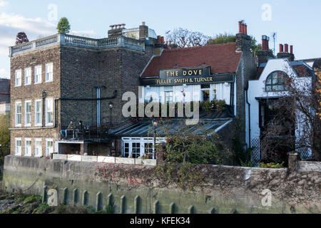 The exterior of the Dove public house, Upper Mall, Hammersmith, London, UK Stock Photo