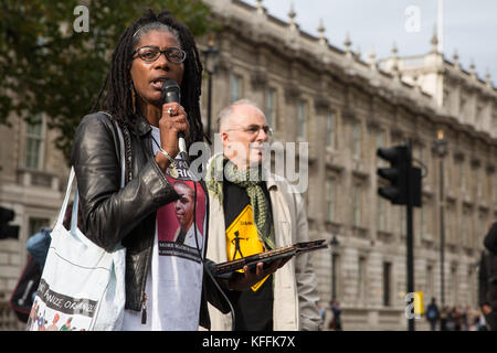 London, UK. 28th October, 2017. Marcia Rigg, sister of Sean Rigg, addresses campaigners from the United Families and Friends Campaign (UFFC) following their annual procession in remembrance of family members and friends who died in police custody, prison, immigration detention or secure psychiatric hospitals. Sean Rigg, 40, died on 21st August 2008 while in police custody at Brixton police station. Credit: Mark Kerrison/Alamy Live News Stock Photo