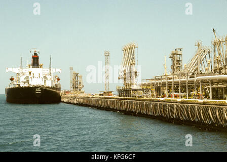 The Ras Tanura oil refinery, largest in the world, owned and operated by Saudi Aramco, situated in the eastern oil rich province on the shores of the Arabian Gulf. Stock Photo