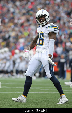 Foxborough, Massachusetts, USA. 29th Oct, 2017. October 29, 2017: Los Angeles Chargers cornerback Casey Hayward (26) celebrates after making a defensive stop in the game between the Los Angeles Chargers and New England Patriots, Gillette Stadium, Foxborough, Peter Joneleit Stock Photo
