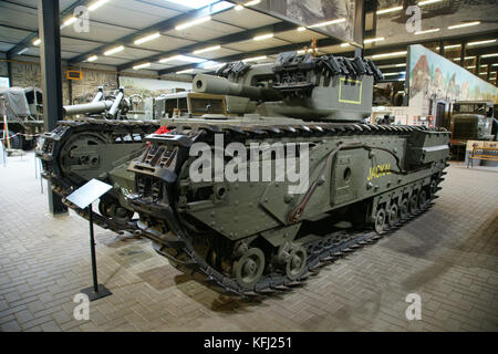 Churchill tank hi-res stock photography and images - Alamy