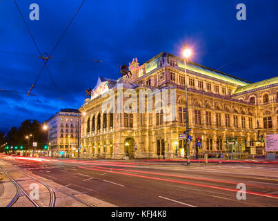 Staatsoper (State Opera House) in Vienna Stock Photo