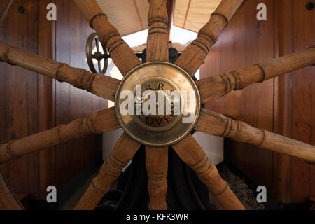 Ship's wheel on the Discovery ship berthed at Discovery Point  in Dundee ,Tayside, Scotland, Stock Photo