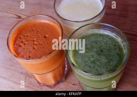 Laura Donnelly trying various juice drinks at the Middle Piccadilly Spa Retreat & Wellness Centre, Sherborne, Dorset, UK Stock Photo