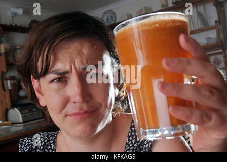 Laura Donnelly trying various juice drinks at the Middle Piccadilly Spa Retreat & Wellness Centre, Sherborne, Dorset, UK Stock Photo