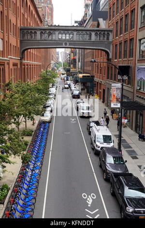 View of the New York City street and the (NABISCO) National Biscuit Company Building Bridge from the Highline, NYC, NY, USA Stock Photo