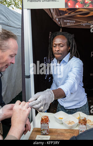 Flavour Safari wowing the locals with his sauces at Savour Kilkenny Food Festival, Sun 28th october 2017, Kilkenny, Ireland. Stock Photo