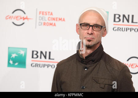 Rome, Italy. 31st Oct, 2017. Rome Cinema Fest 2017. Rome Film Festival. Photocall Chuck Palahniuk Credit: Independent Photo Agency/Alamy Live News Stock Photo
