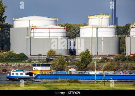 Duisburg harbors, tank farm of Oiltanking Germany GmbH, large tanks for fuels and vegetable oils, on the Rhine, Duisburg, Stock Photo