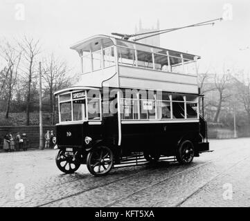 AJAXNETPHOTO. 1900-1932 (APPROX). LOCATION POSSIBLY INGROW LANE, SOUTH STREET, KEIGHLEY. YORKSHIRE, ENGLAND - NUMBER 10 DOUBLE-DECKER ELECTRIC TROLLEY BUS WITH REGISTRATION NUMBER WT 7106 THOUGHT TO BE ON SOUTH STREET, KEIGHLEY WITH ST. JOHN THE EVANGELIST CHURCH BEHIND.  PHOTOGRAPHER:UNKNOWN © DIGITAL IMAGE COPYRIGHT AJAX VINTAGE PICTURE LIBRARY SOURCE: AJAX VINTAGE PICTURE LIBRARY COLLECTION REF:AVL 2573 Stock Photo