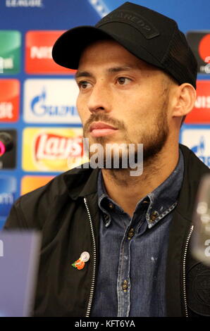 Naples, Italy. 31st Oct, 2017. This evening at the Vesuvius hotel in Naples there was the press conference of Manchester City coach, Josep Guardiola and player David Silva who responded to journalists' doubts over the league's Champions League tomorrow against Napoli. in foto Silva Credit: Fabio Sasso/Pacific Press/Alamy Live News Stock Photo