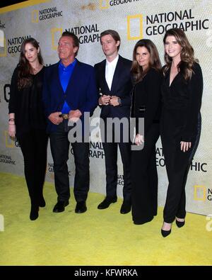 Los Angeles, CA, USA. 30th Oct, 2017. Christina Schwarzenegger, Arnold Schwarzenegger, Patrick Schwarzenegger, Maria Shriver, Katherine Schwarzenegger at arrivals for National Geographic's THE LONG ROAD HOME Premiere, Royce Hall, Los Angeles, CA October 30, 2017. Credit: Priscilla Grant/Everett Collection/Alamy Live News Stock Photo