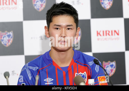 Tokyo, Japan. 1st Nov, 2017. Soccer player Rei Hirakawa (17) attends a news conference at FC Tokyo Club House on November 1, 2017, Tokyo, Japan. FC Tokyo club announced that star teen players Hirakawa and Kubo will be moved to J-League first division. Credit: Rodrigo Reyes Marin/AFLO/Alamy Live News Stock Photo