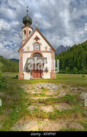 Church St. Johann in Ranui with Odle Group mountain range, Villnöß valley, Alto Adige, Italy Stock Photo