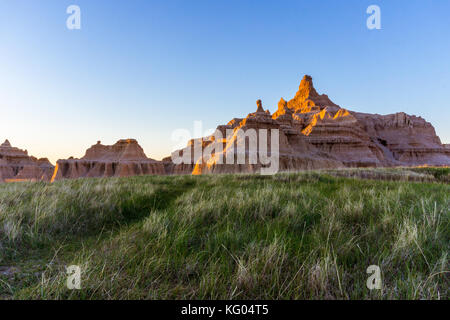 Sunrise over rock formation in Badlands National Park, South Dakota Stock Photo