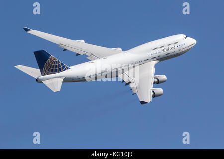 Boeing 747-400 (N121UA) in United Airlines colors climbs and turns during a flight demonstration in October of 2017. Stock Photo