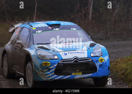 28/10/17 Dyfi, Snowdonia, Wales. Rally car racing in Dyfi the 8th stage of the dayinsure wales rally 2017 Stock Photo