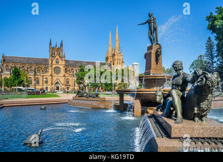 Australia, New South Wales, Sydney, Hyde Park, view of Archibald Fountain and the Gothic-style St Mary's Cathedral Stock Photo