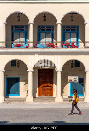 Havanna, Cuba :  Plaza Vieja    HA-13520289 Stock Photo