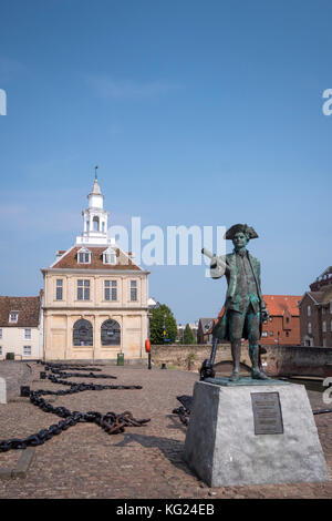 Statue of Captain George Vancouver outside The Custom House, Purfleet ...