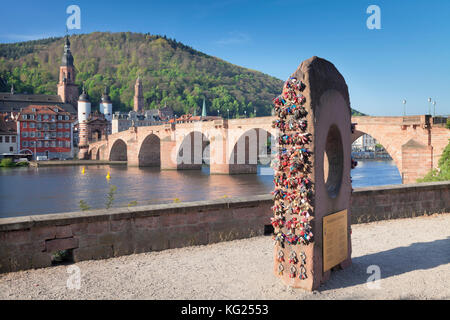 Heidelberger Liebesstein Rock, Karl-Theodor-Bridge (Old Bridge), Gate and Heilig Geist Church, Heidelberg, Baden-Wurttemberg, Germany, Europe Stock Photo