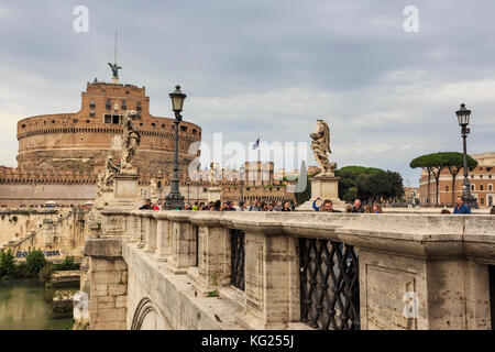 Ponte Sant' Angelo and Castel Sant'Angelo, Vatican area, Historic Centre, Rome, UNESCO World Heritage Site, Lazio, Italy, Europe Stock Photo