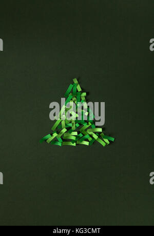 Simple vector christmas tree made from pieces of paper Stock Photo - Alamy