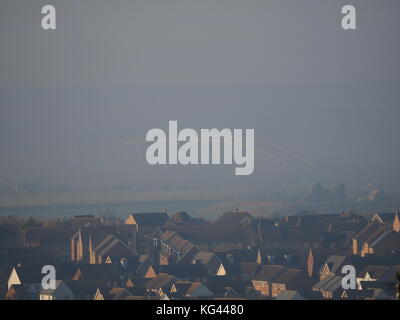 Isle of Sheppey, Kent, UK. 3rd Nov, 2017. UK Weather: the A249 Sheppey Crossing covered in thick fog/mist as seen from Minster on sea. In 2013, a crash on the crossing in thick fog turned into Britain's biggest road accident, involving 130 vehicles. Credit: James Bell/Alamy Live News Stock Photo