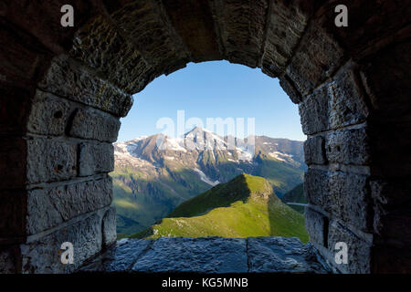 View from the window on the Fuscher Toerl tower towards Vorder Bratschenkopf and Grosses Viesbachhorn, Grossglockner High Alpine Road, Hohe Tauern National Park, Carinthia, Austria Stock Photo