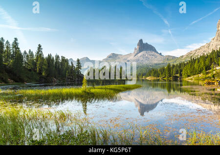 Mount Becco di Mezzodì and lake Federa,Cortina d'Ampezzo, Belluno district, Veneto, Italy Stock Photo