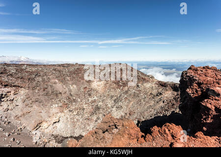 Crater of the Ngauruhoe volcano on the Tongariro alpine crossing in New Zealand. Stock Photo