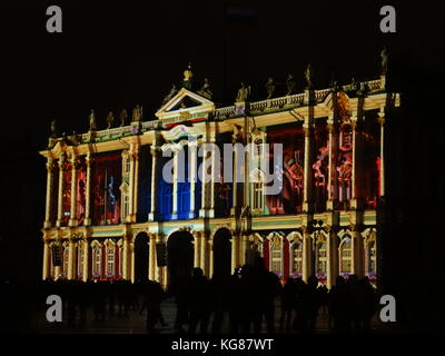 St Petersburg, Russia. 04th Nov, 2017. Light show at the cruiser Aurora and Palace square that mark 100th anniversary of Russian Revolution, Saint-Petersburg, Russia Credit: Nastia M/Alamy Live News Stock Photo